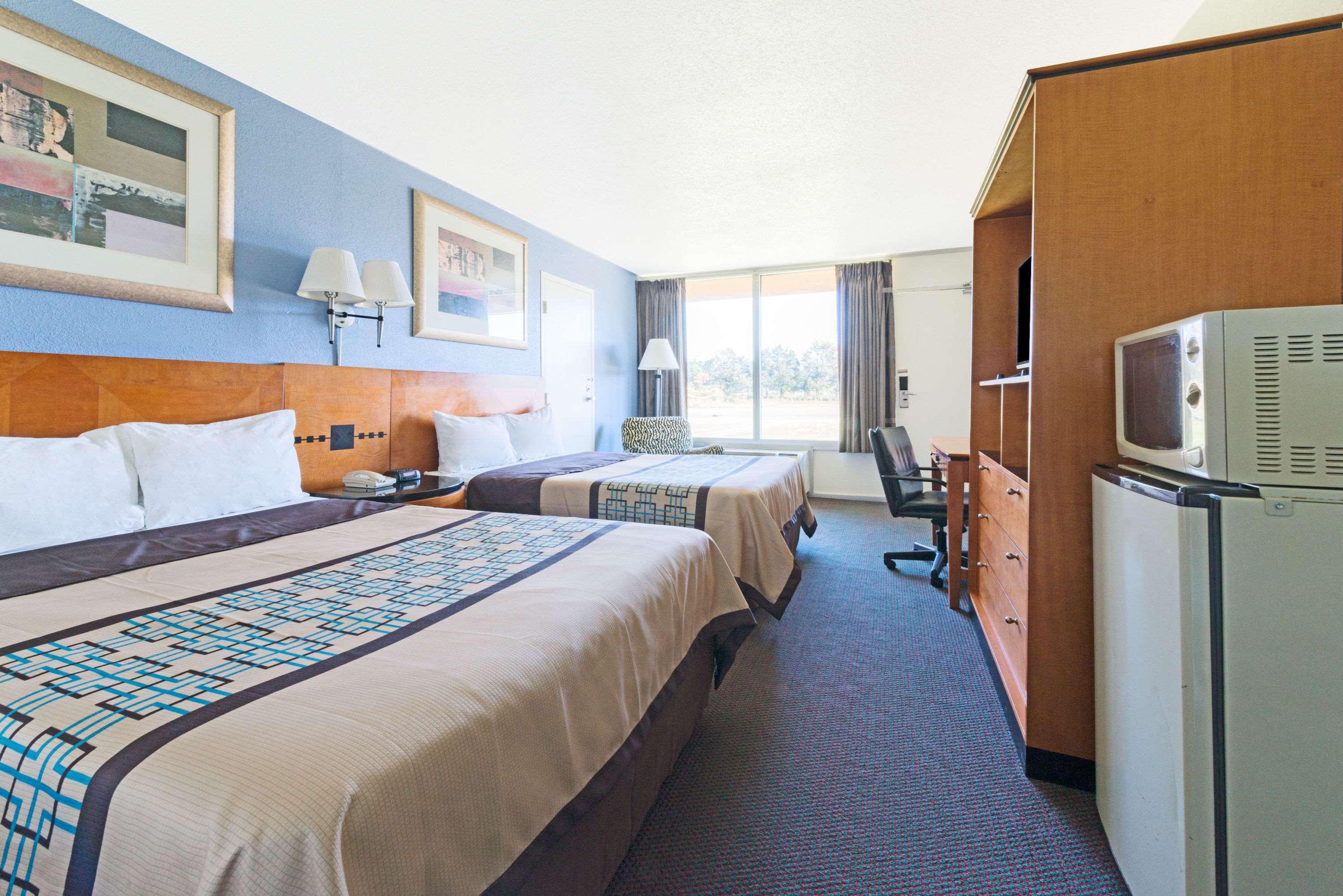 Days Inn By Wyndham Luray Shenandoah Esterno foto