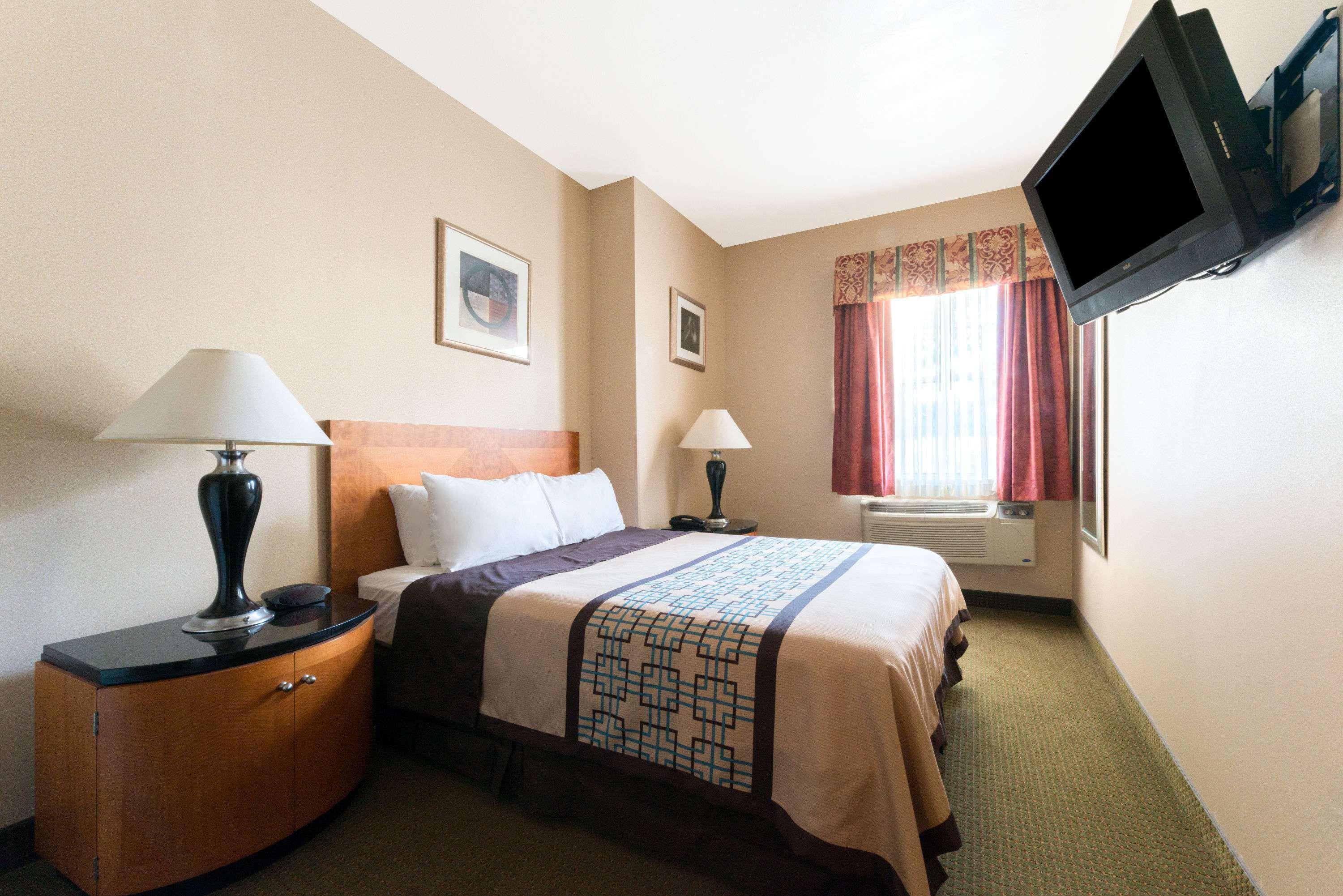 Days Inn By Wyndham Luray Shenandoah Esterno foto