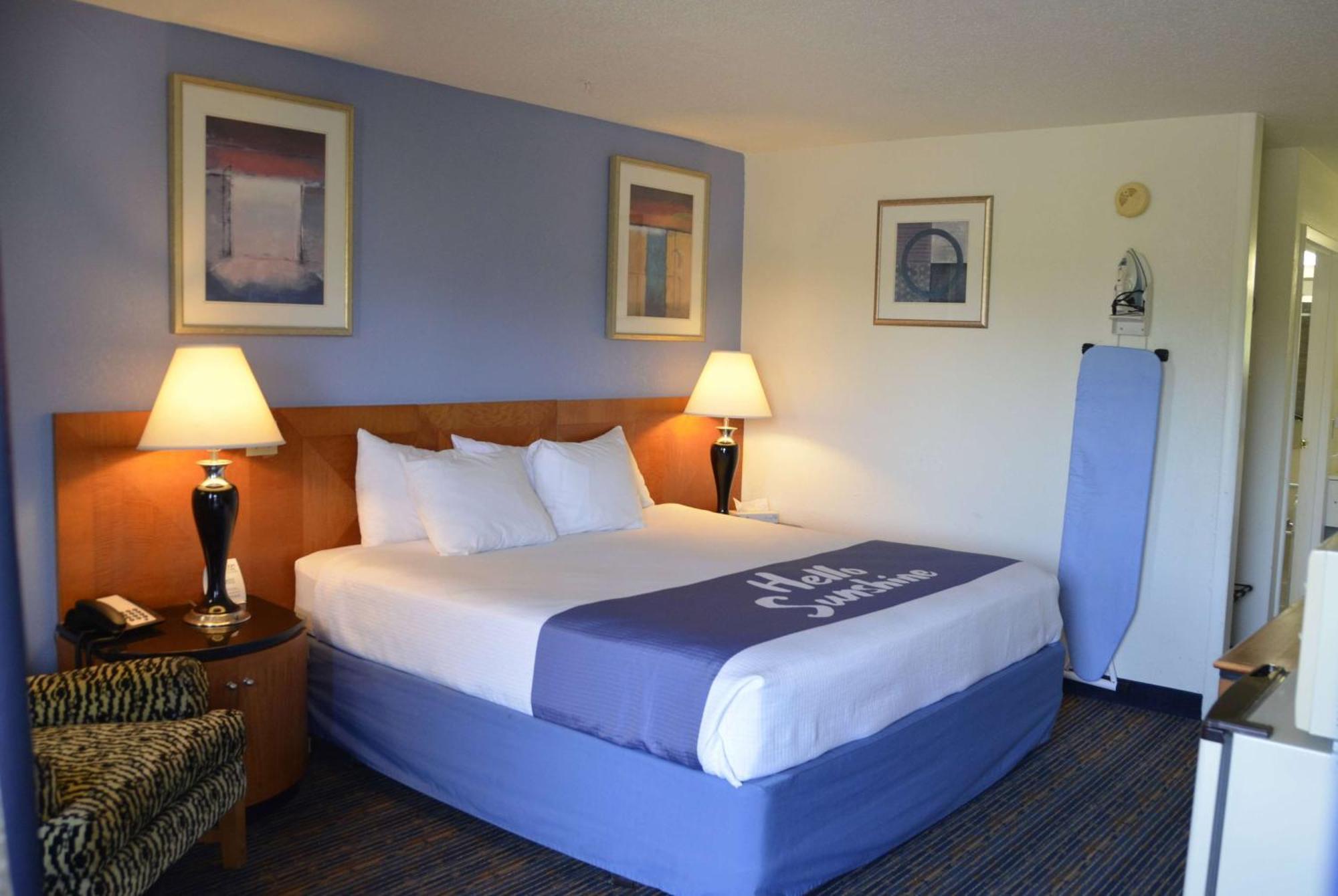 Days Inn By Wyndham Luray Shenandoah Esterno foto