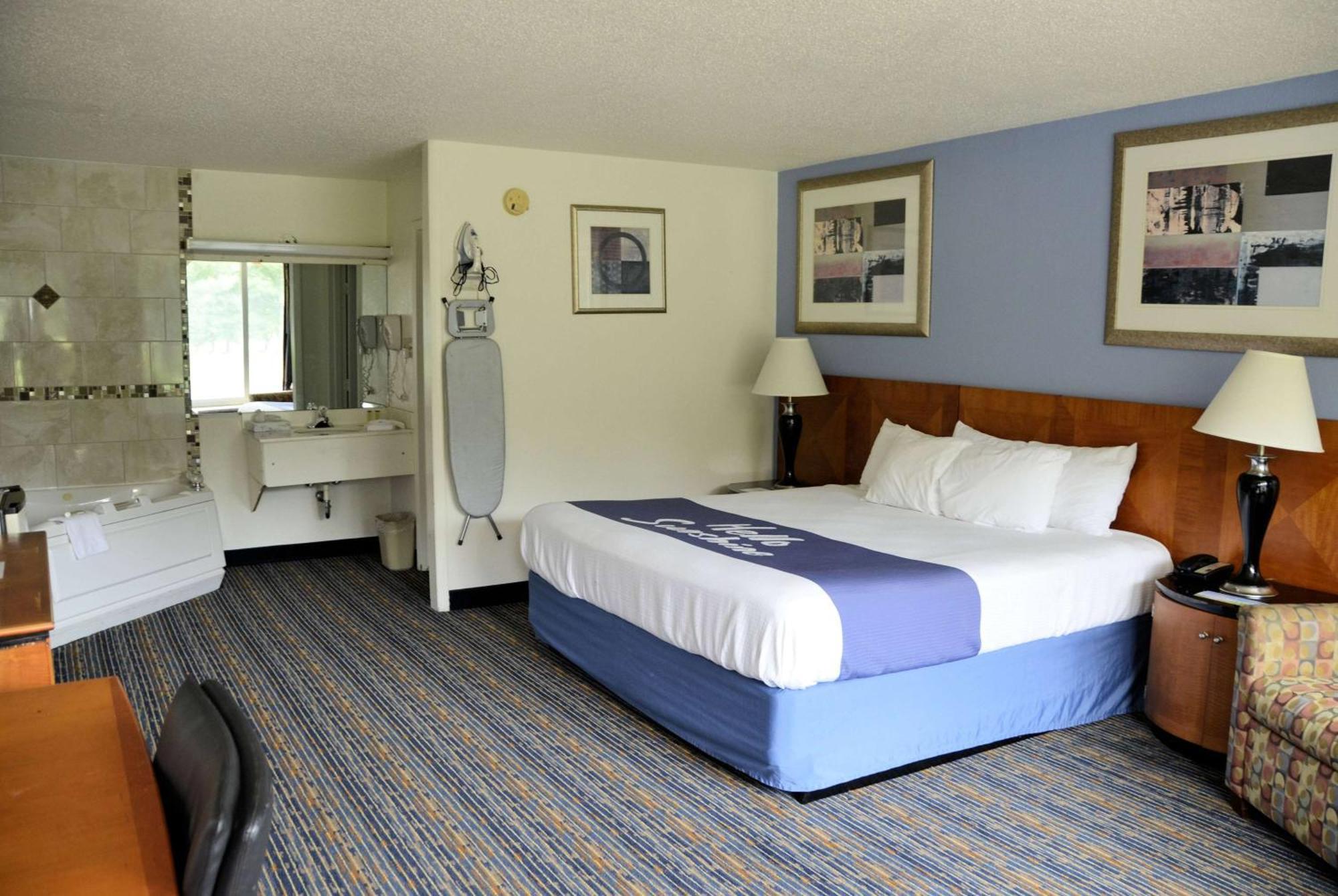 Days Inn By Wyndham Luray Shenandoah Esterno foto