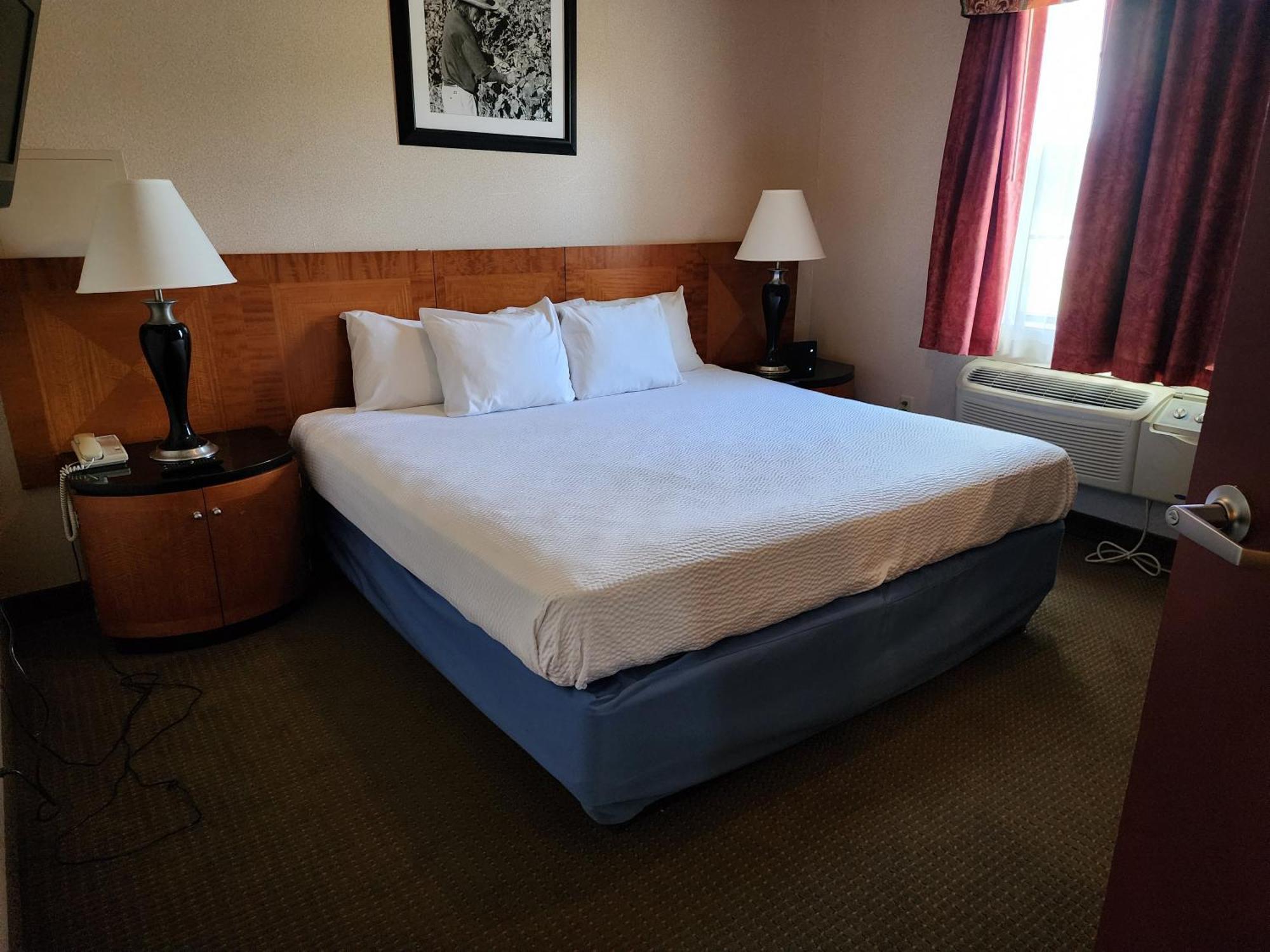 Days Inn By Wyndham Luray Shenandoah Esterno foto