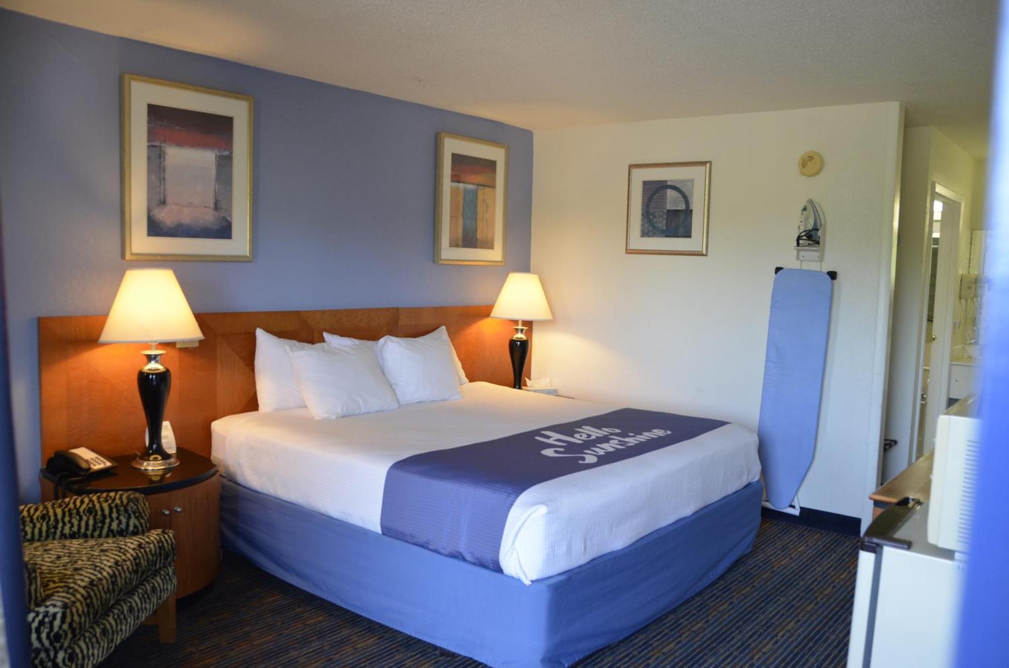 Days Inn By Wyndham Luray Shenandoah Esterno foto