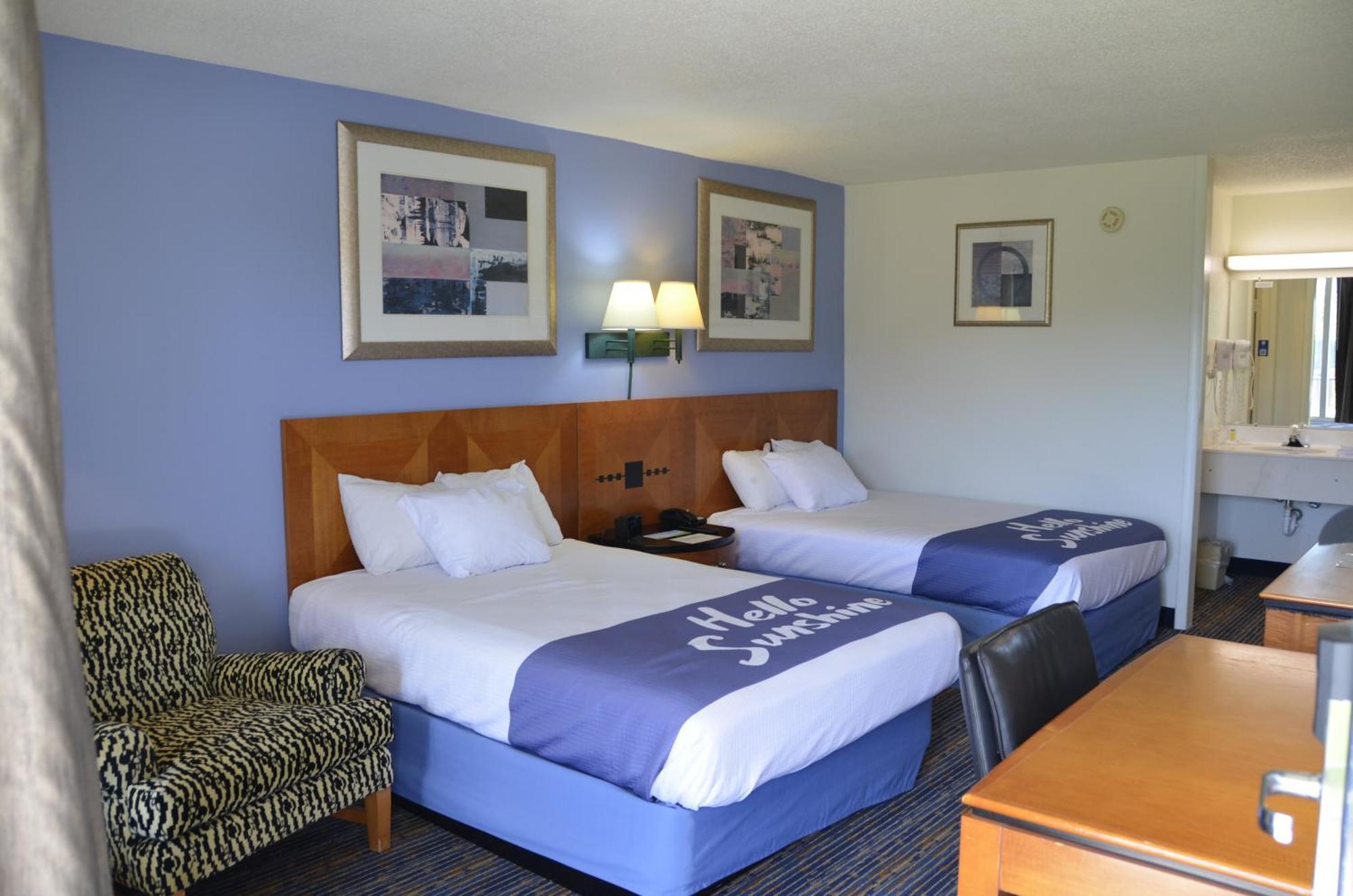 Days Inn By Wyndham Luray Shenandoah Esterno foto